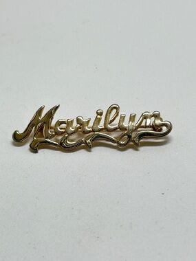 Vintage Gold “Marilyn” Name Brooch, Cursive Script
